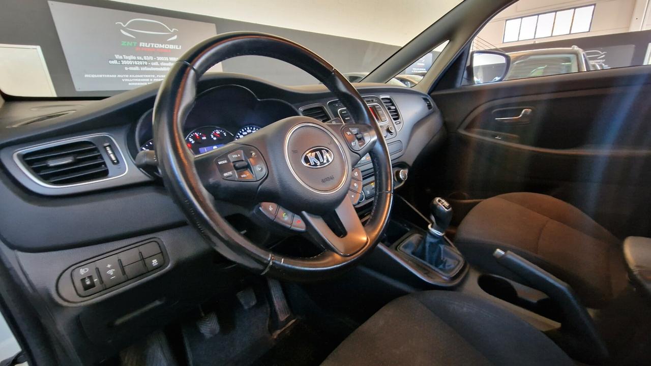 Kia Carens 1.7 CRDi 115 CV Cool