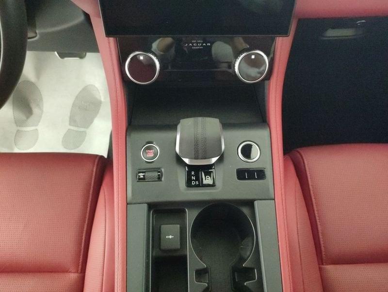 Jaguar F-Pace 2.0 i4 R-Dynamic Black awd 250cv auto