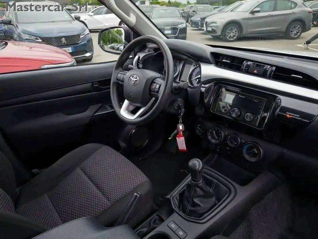 TOYOTA Hilux Hilux IV 2.4 d-4d double cab Comfort 4wd - GF290HN