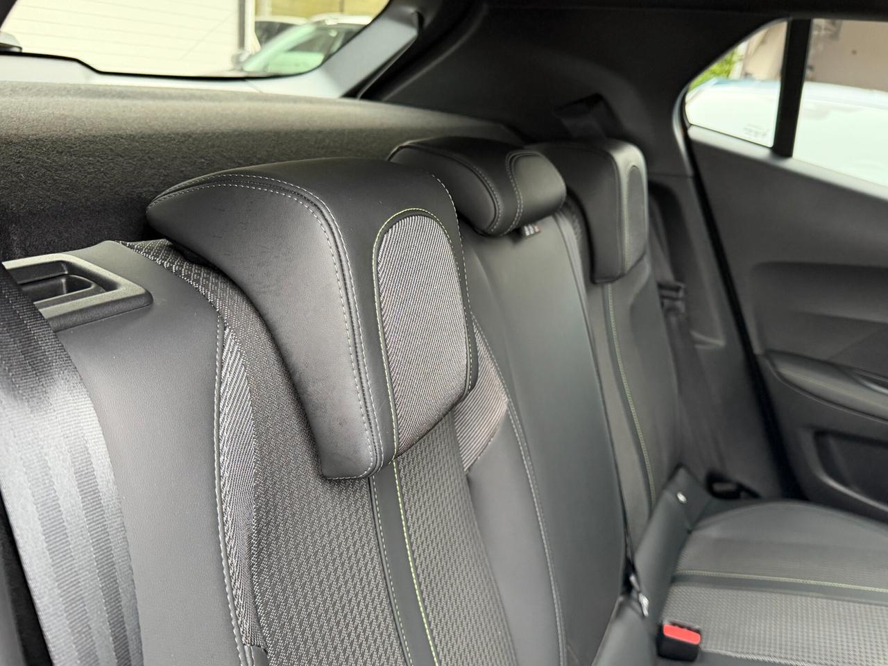 Peugeot 2008 1.5 BLUEHDI 110 cv. GT