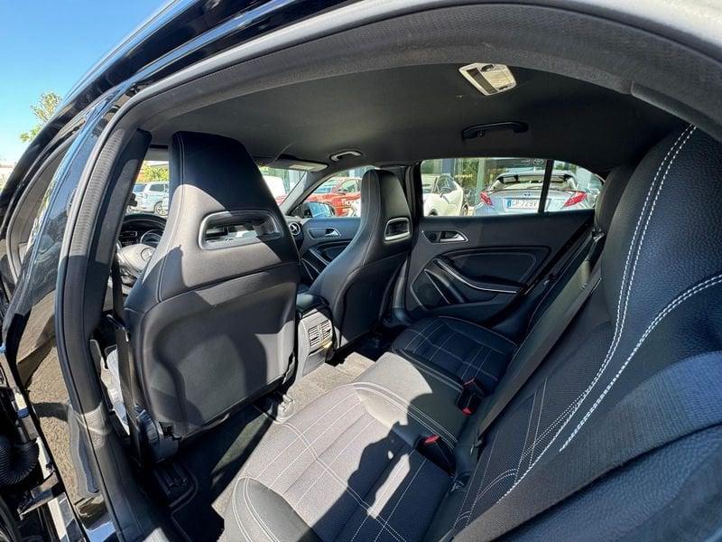 Mercedes-Benz GLA 200 CDI AUTOMATIC Premium
