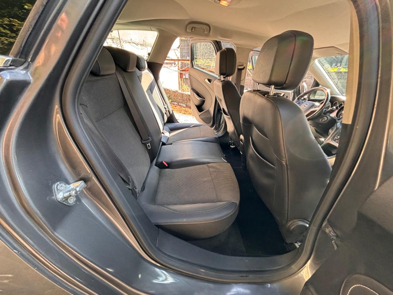 Opel Astra 1.7 CDTI 125CV Sports Tourer Cosmo