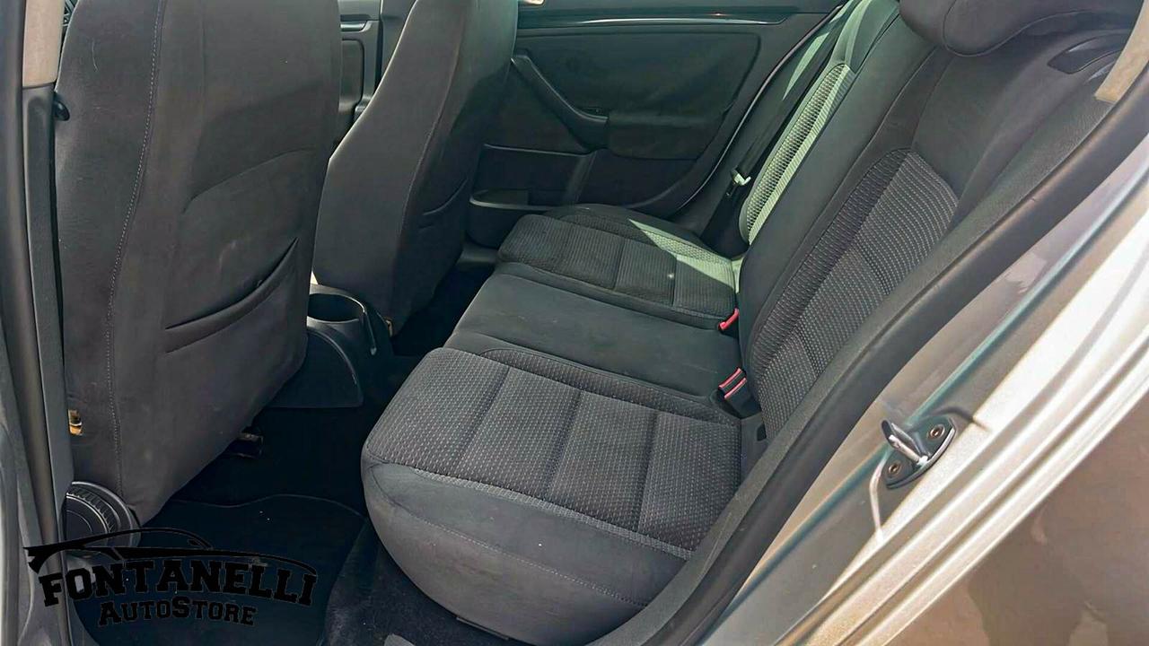 Volkswagen golf GT DSG 2.0 cc 170 cv