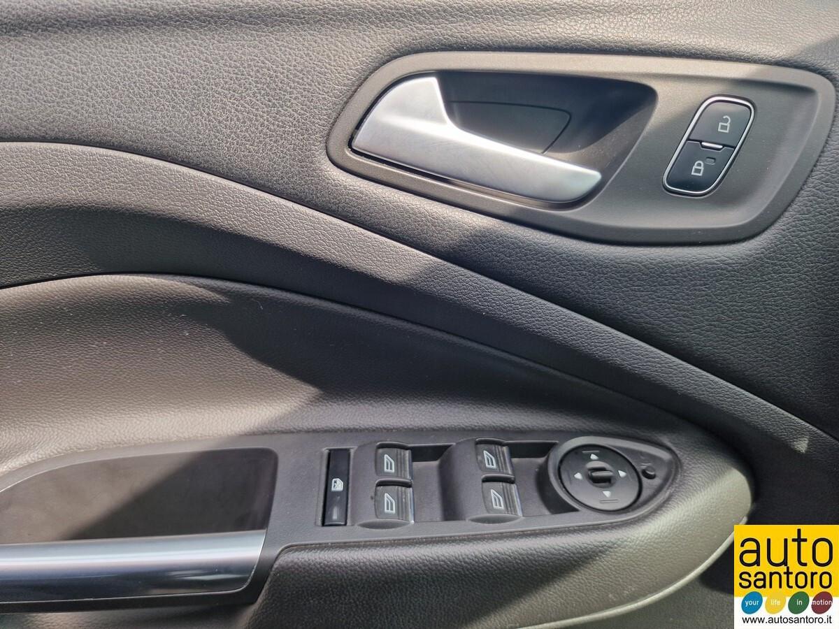 FORD KUGA 1.5 C/A TITANIUM BUSINESS