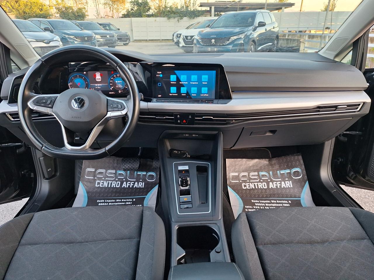 Volkswagen Golf LIFE TDI 115cv DSG NAV+RETROCAM. - 2022