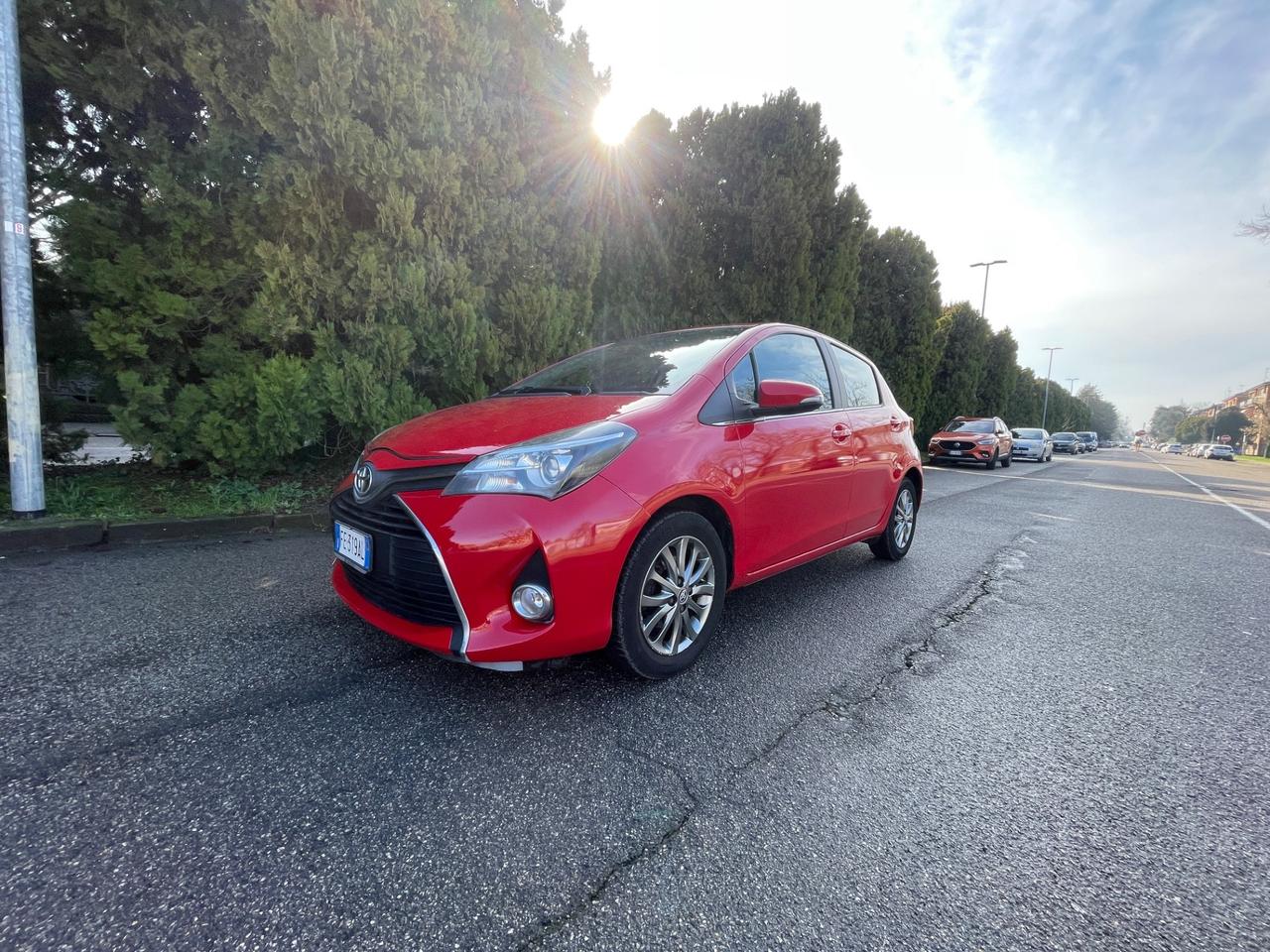 Toyota Yaris 1.0 5 porte Lounge