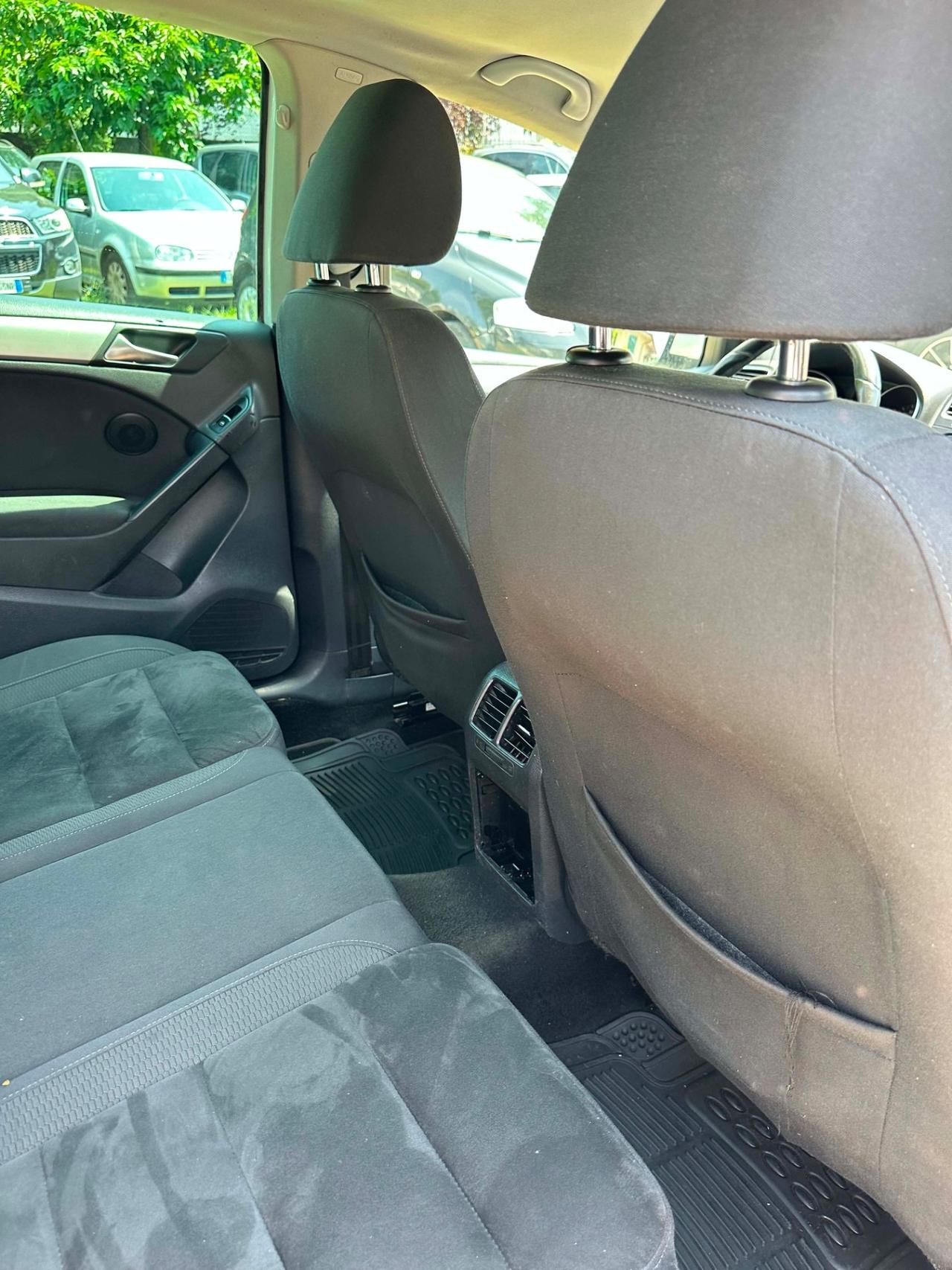 Volkswagen GOLF 1.6 TDI DPF 5p. HIGHLINE KMCERT