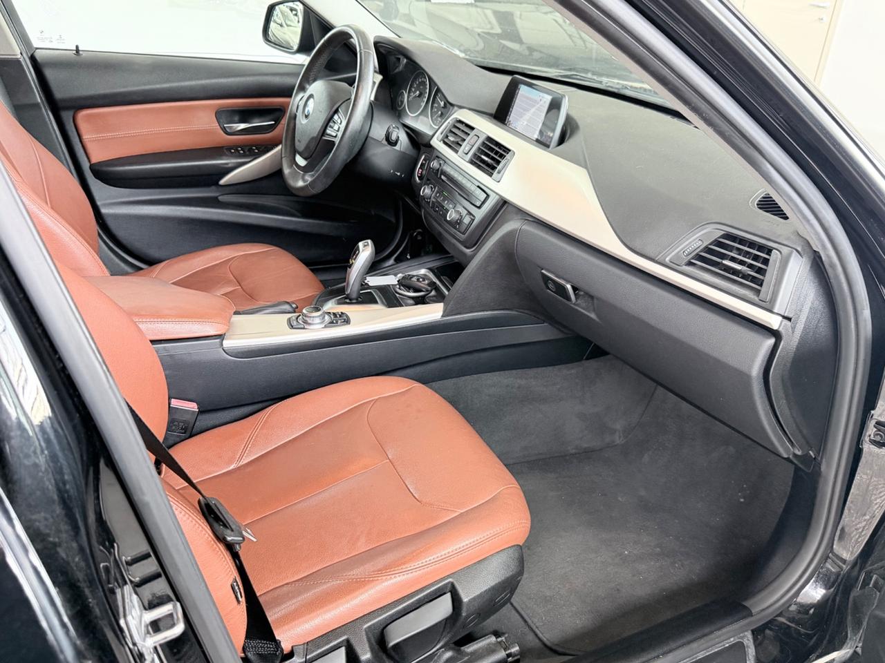 BMW318d AUTOMATICA Touring Luxury NEOPATENTATI EUR6