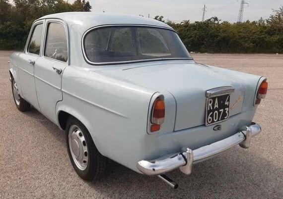Alfa Romeo Giulietta 1300 berlina 2' serie