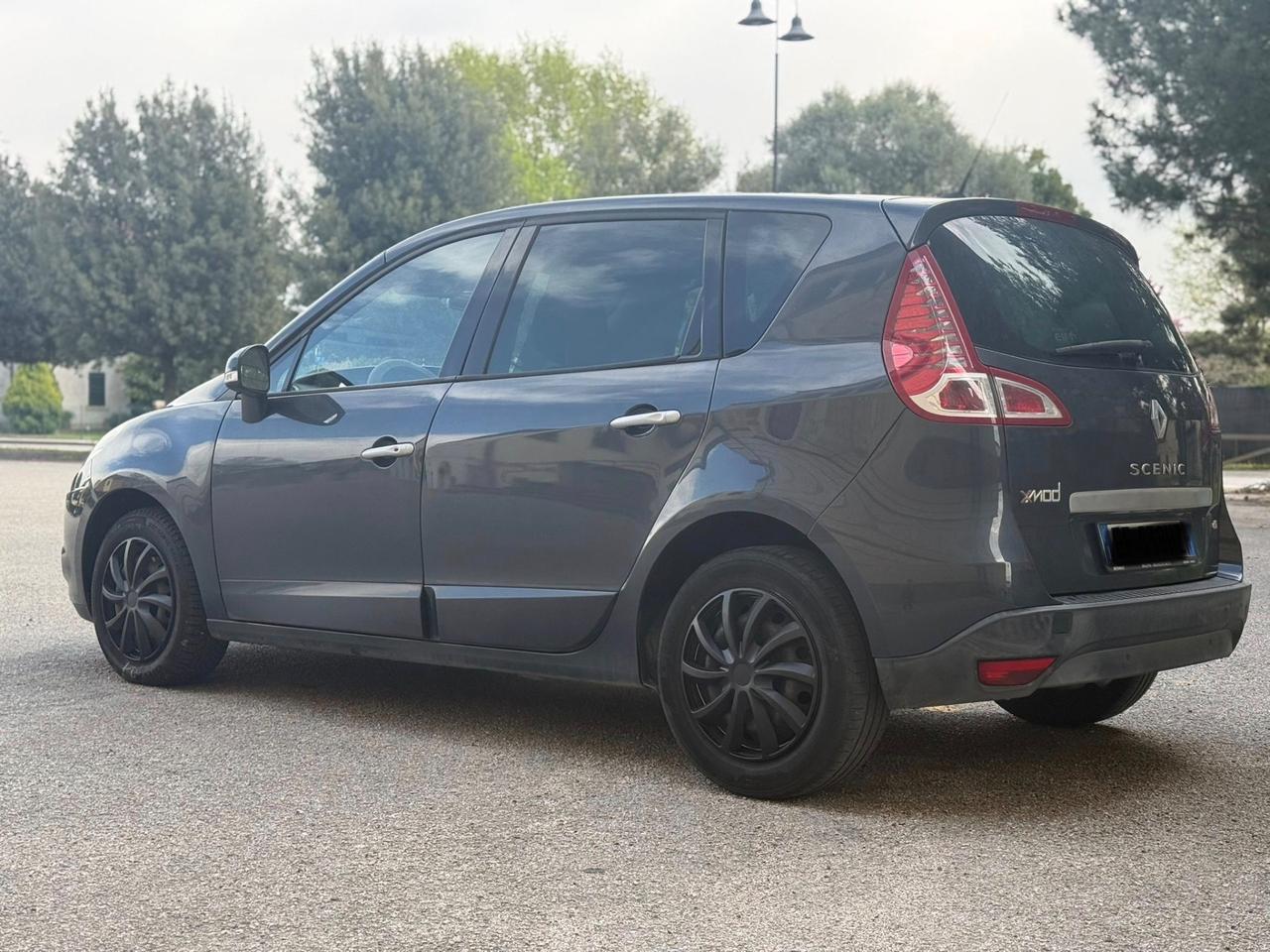 Renault Scenic Scénic X-Mod 1.5 dCi 110CV Dynamique