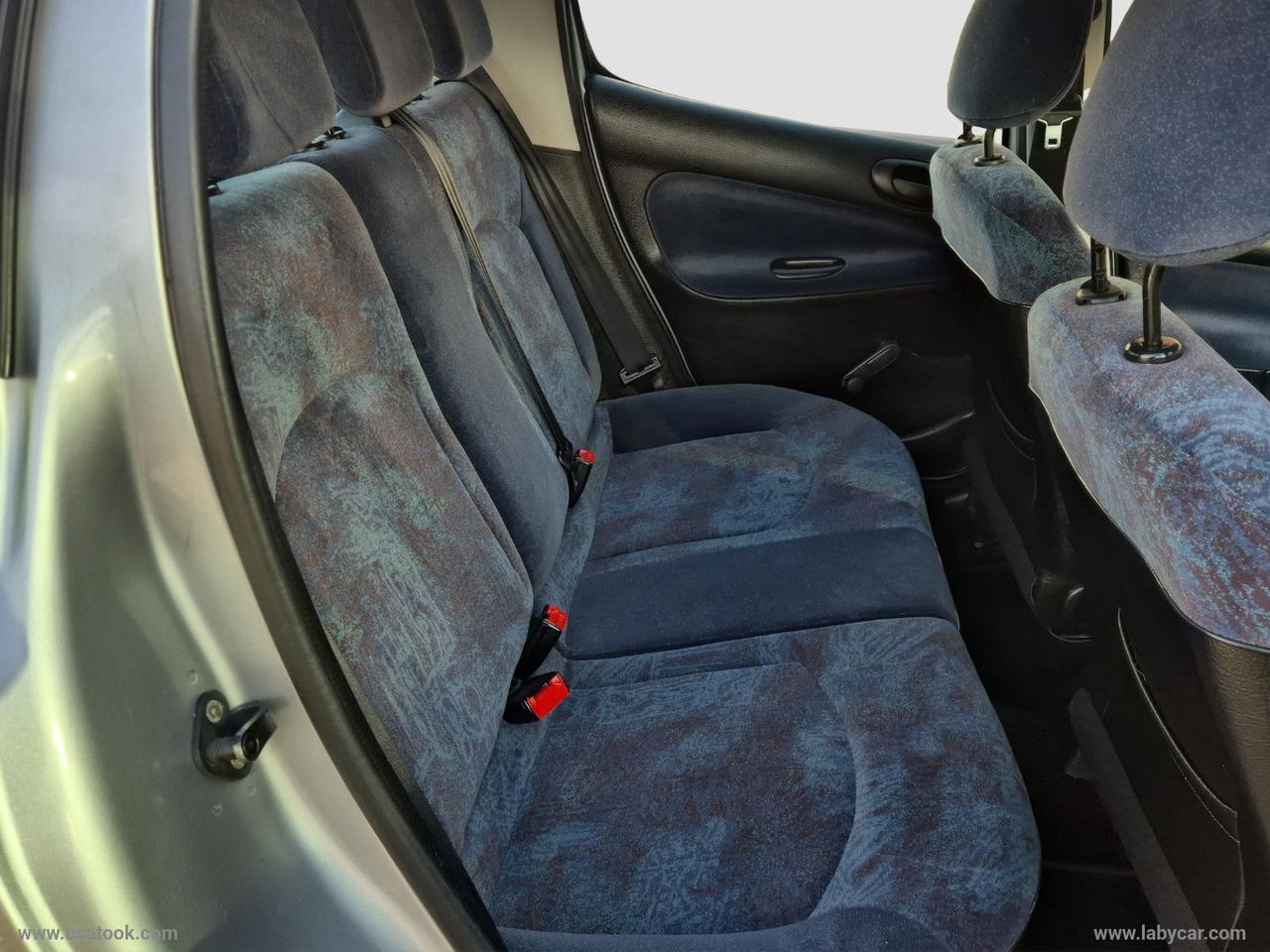 PEUGEOT 206 1.4 5p. ADATTA ANCHE A NEOPATENTATI