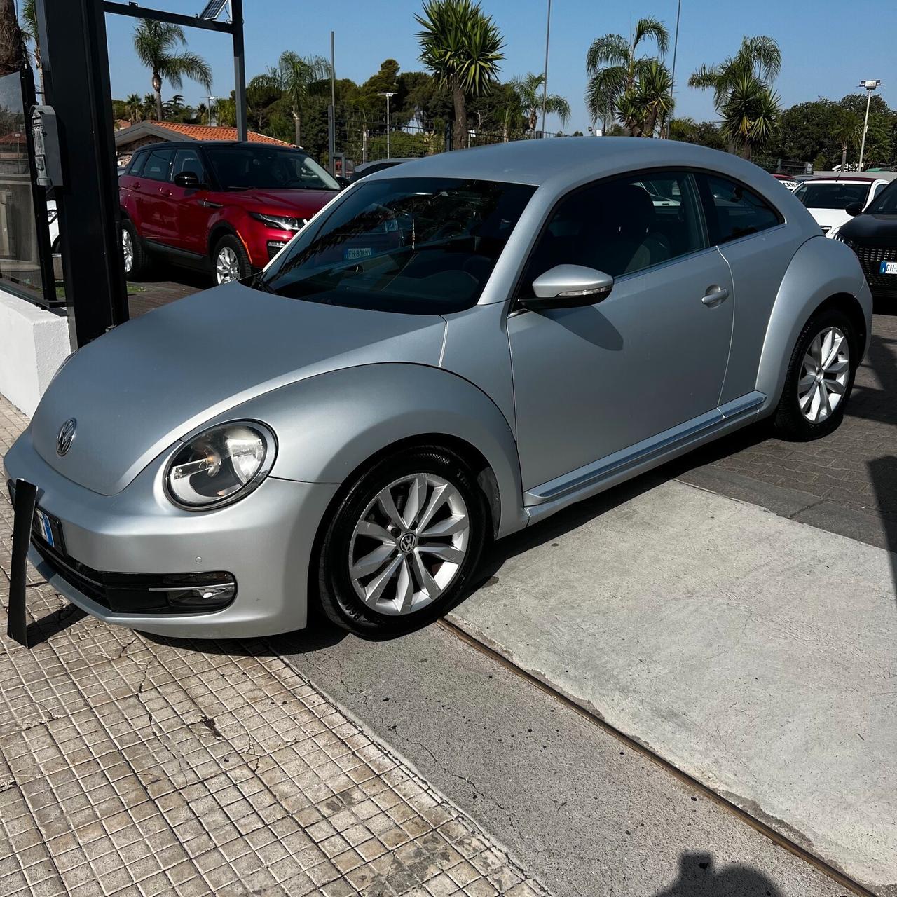 Volkswagen Maggiolino 1.6 TDI Design