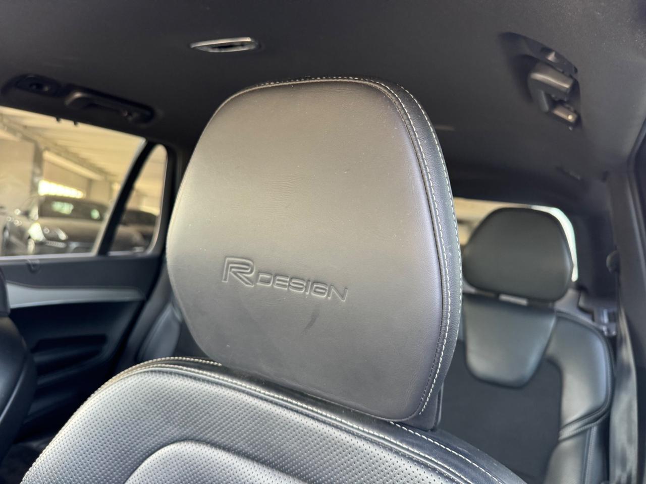 Volvo XC 90 XC90 D5 AWD Geartronic R-design