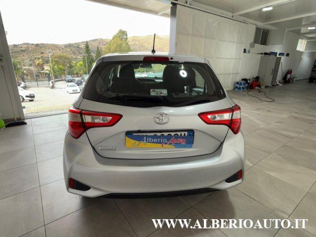 TOYOTA Yaris 1.0 VVT 5 porte Cool