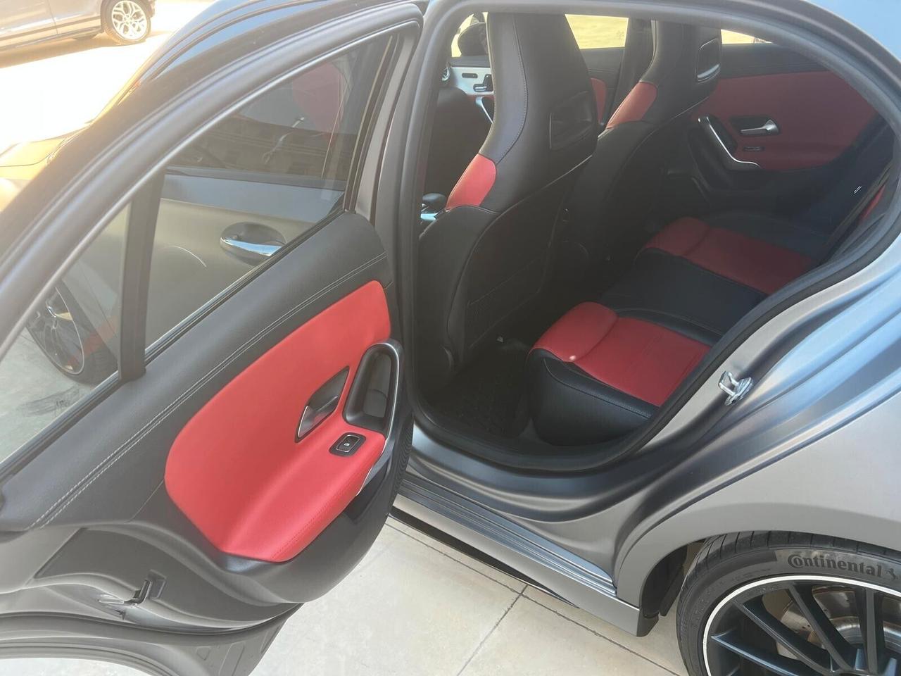 Mercedes-benz A 35 AMG