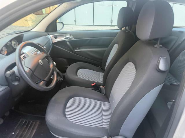 LANCIA Ypsilon 1.2 Argento senza nessun lavoro da fare