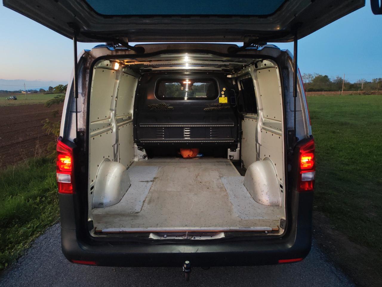 Mercedes-benz Vito 2.2 114 CDI, automatico, Furgone Long