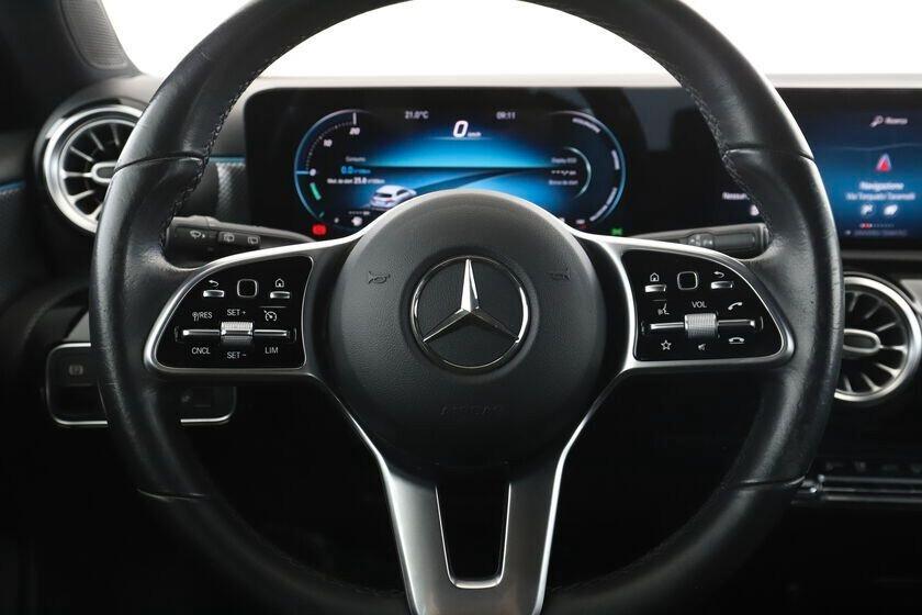 Mercedes-benz A 180d Automatic Sport Plus Led Ambient