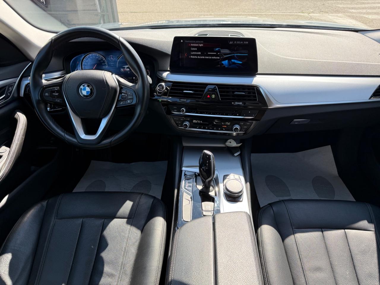Bmw 520d xDrive Touring Luxury