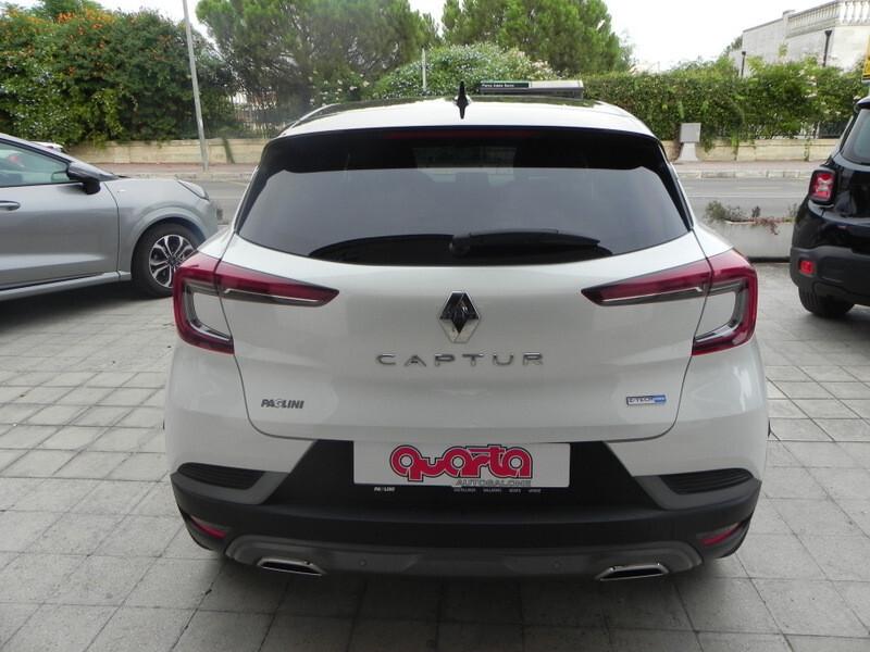 Renault Captur Hybrid E-Tech 145 CV RS Line