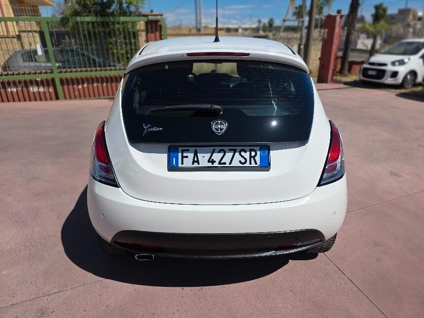 Lancia Ypsilon 1.3 MJT 16V 95 CV 5 porte S&S Gold