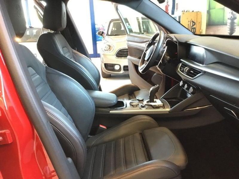 Alfa Romeo Stelvio 2.0 T 280 CV Veloce AT8 Q4