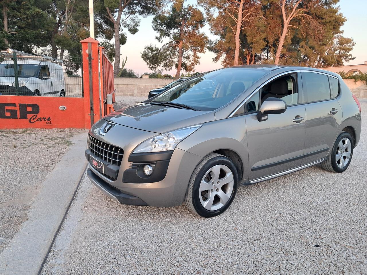 Peugeot 3008 1.6 HDi 112CV Allure*CLIMA*CERCHI