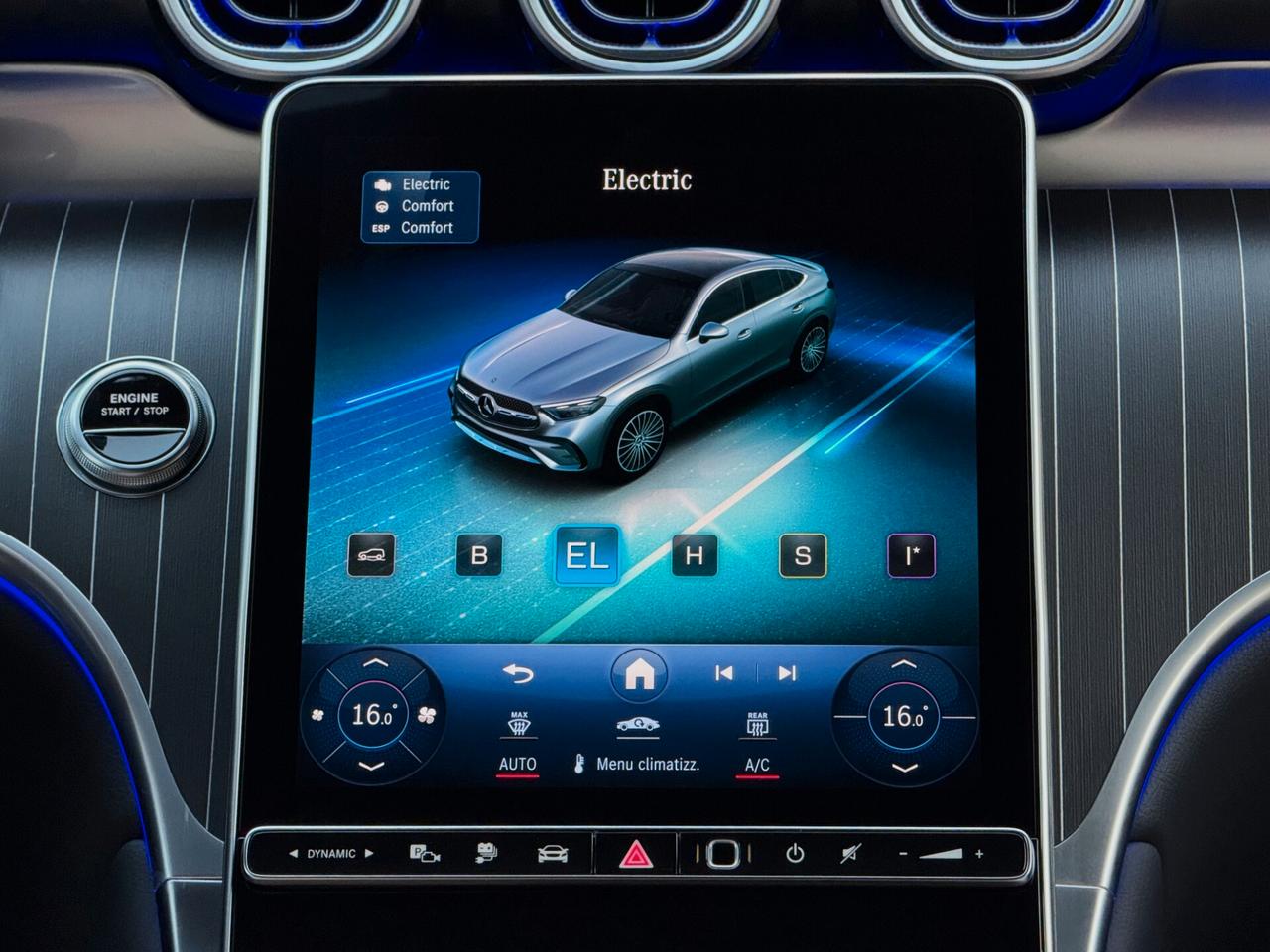 Mercedes-Benz GLC 300 de Coupe PHEV AMG Premium