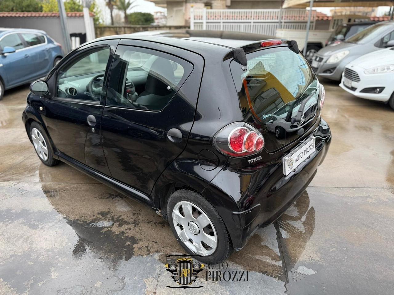 TOYOTA AYGO 1.0 BENZINA 2010 OK NEOPATENTATI
