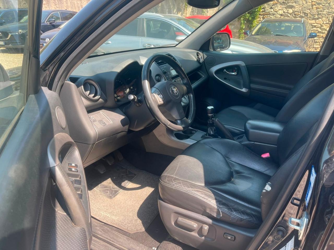 Toyota RAV 4 RAV4 2.2 D-4D 177 CV Luxury