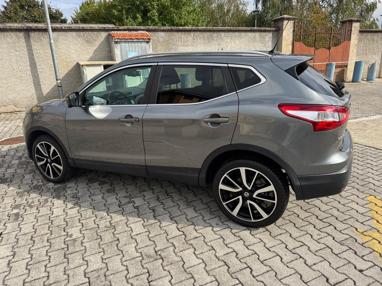 Nissan Qashqai 1.5 dCi Tekna neopatentati Euro 6 b