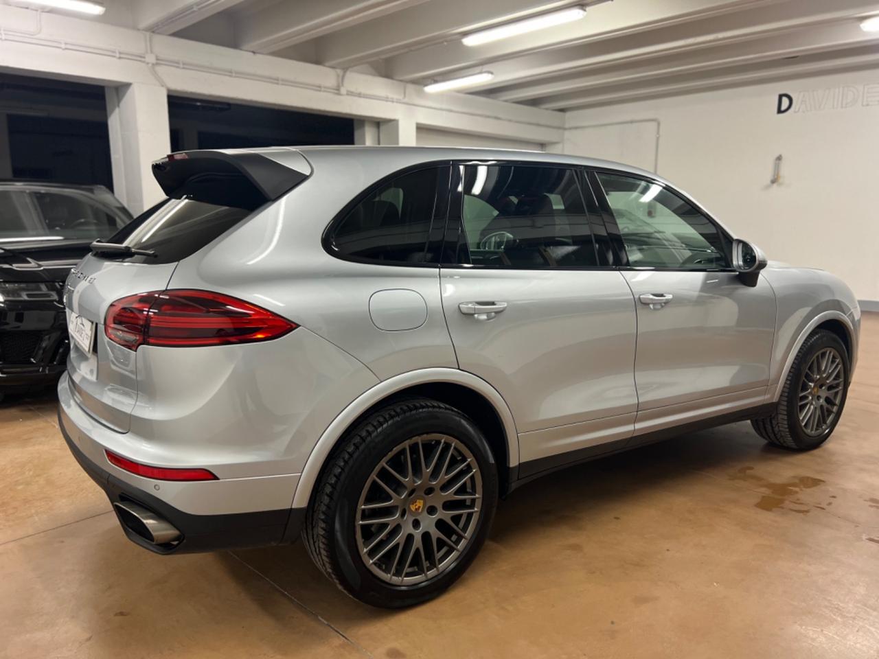 Porsche Cayenne 3.0 Diesel Platinum Edition