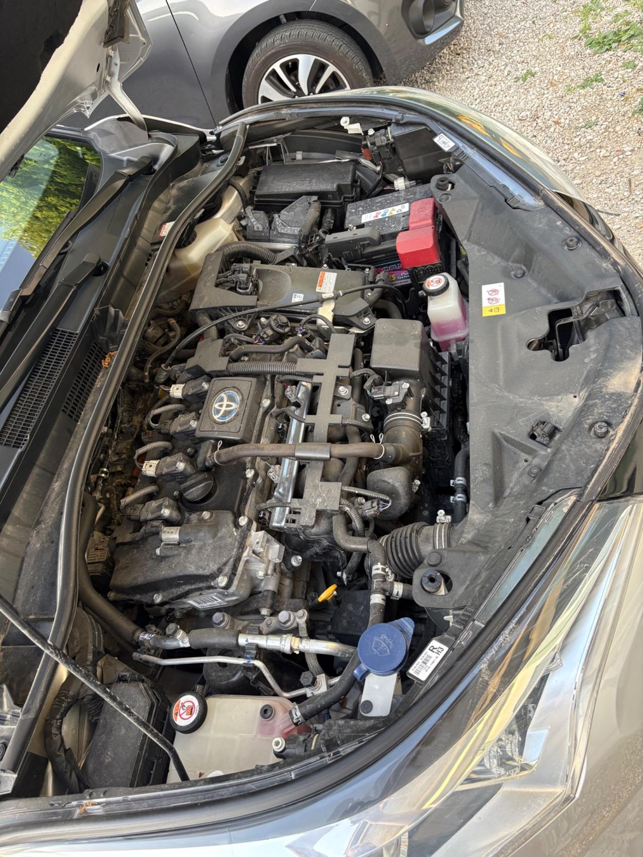 Toyota C-HR 1.8 Hybrid E-CVT Style+