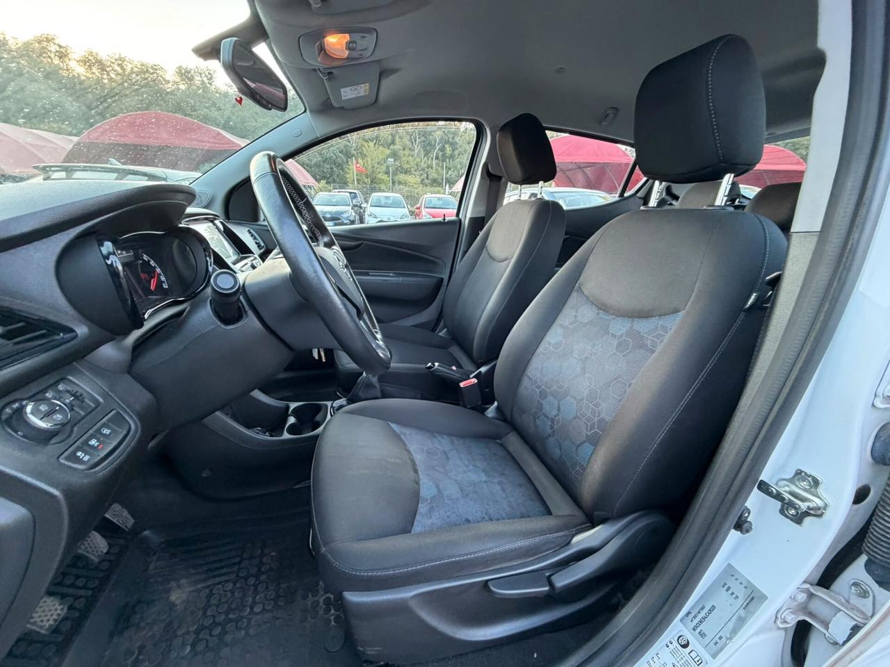 Opel Karl Rocks 1.0 73 CV GPL