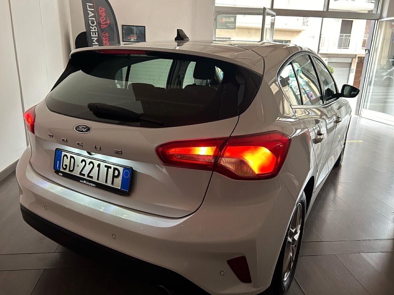 Ford Focus 1.5 Berlina 95 CV 5p. NEOPATENTATI