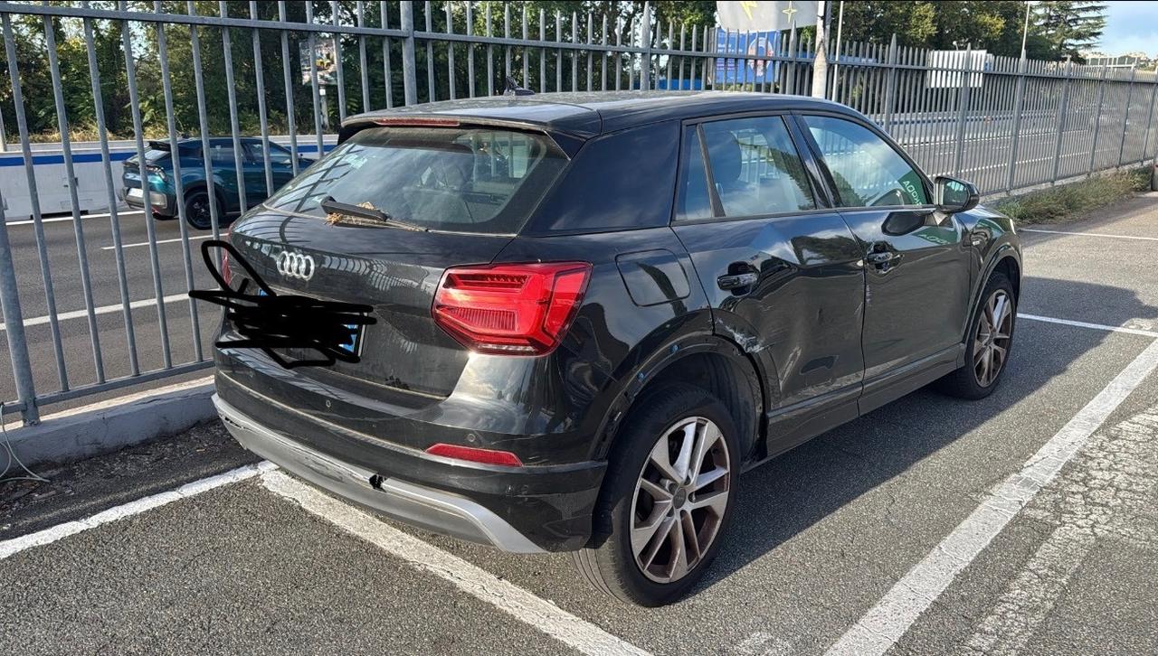 Q2 1.6 tdi -sline-unipro-