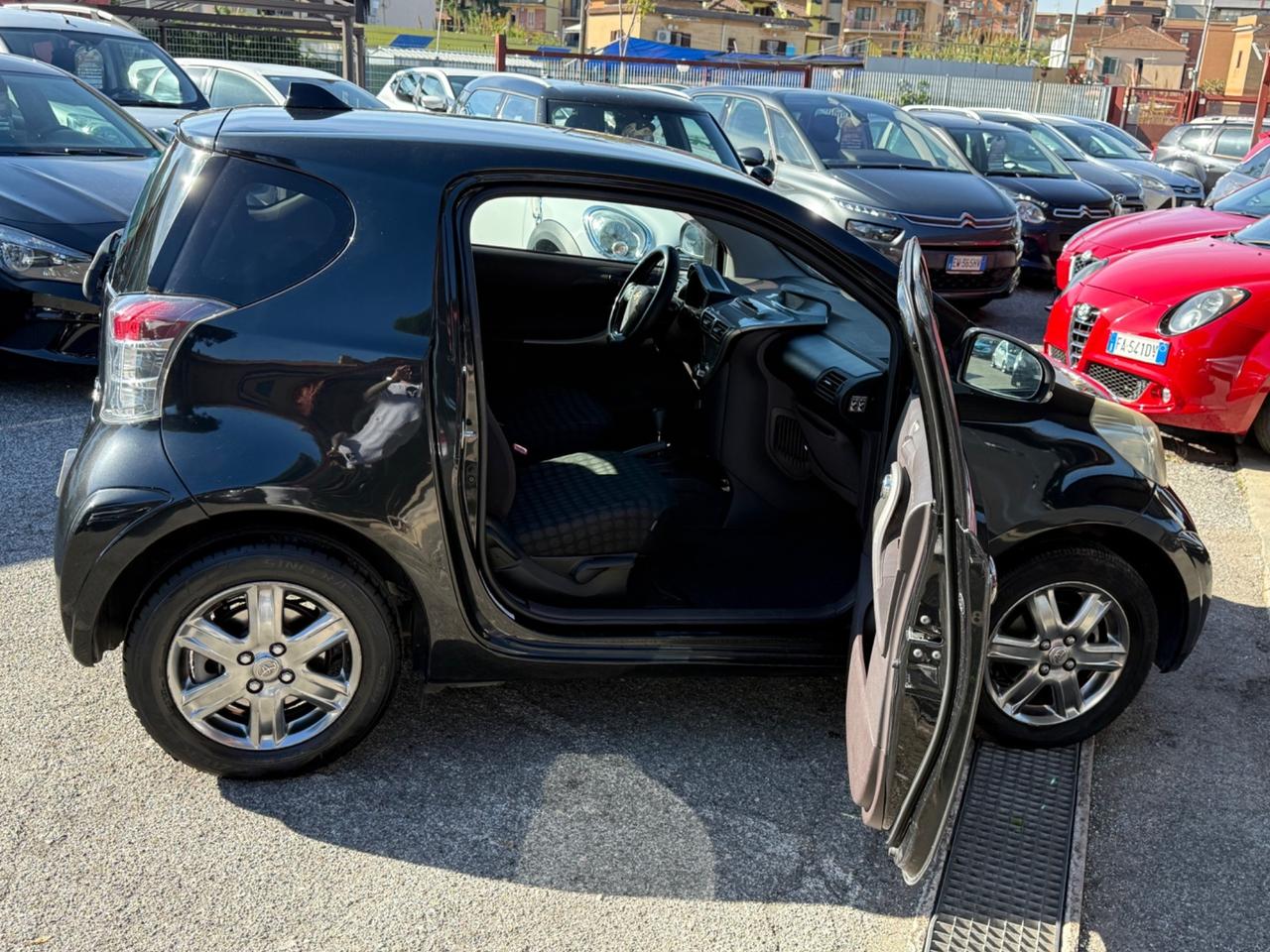 Toyota iQ 1.0/rate/permute/garanzia