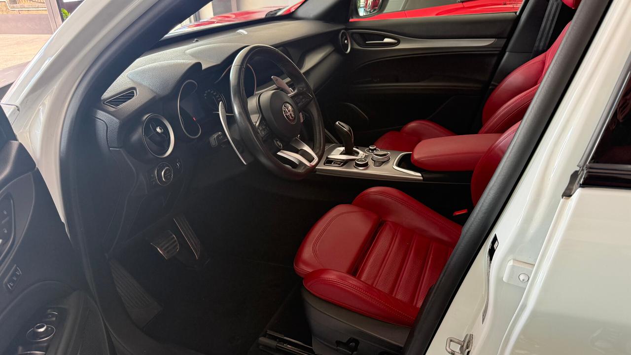ALFA ROMEO STELVIO Q4 VELOCE TETTO APRIBILE