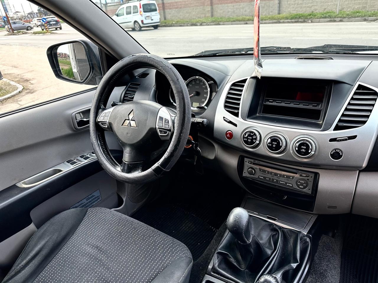 Mitsubishi L200 N1 2.5 DI-D/178CV DC Intense HARD TOP