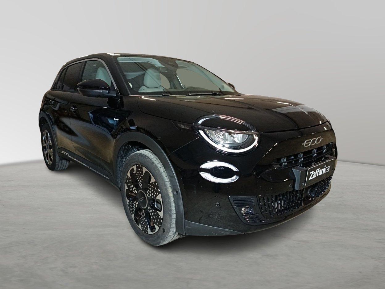 FIAT 600 (2023-->) - 600 Hybrid 110 CV DCT MHEV La Prima