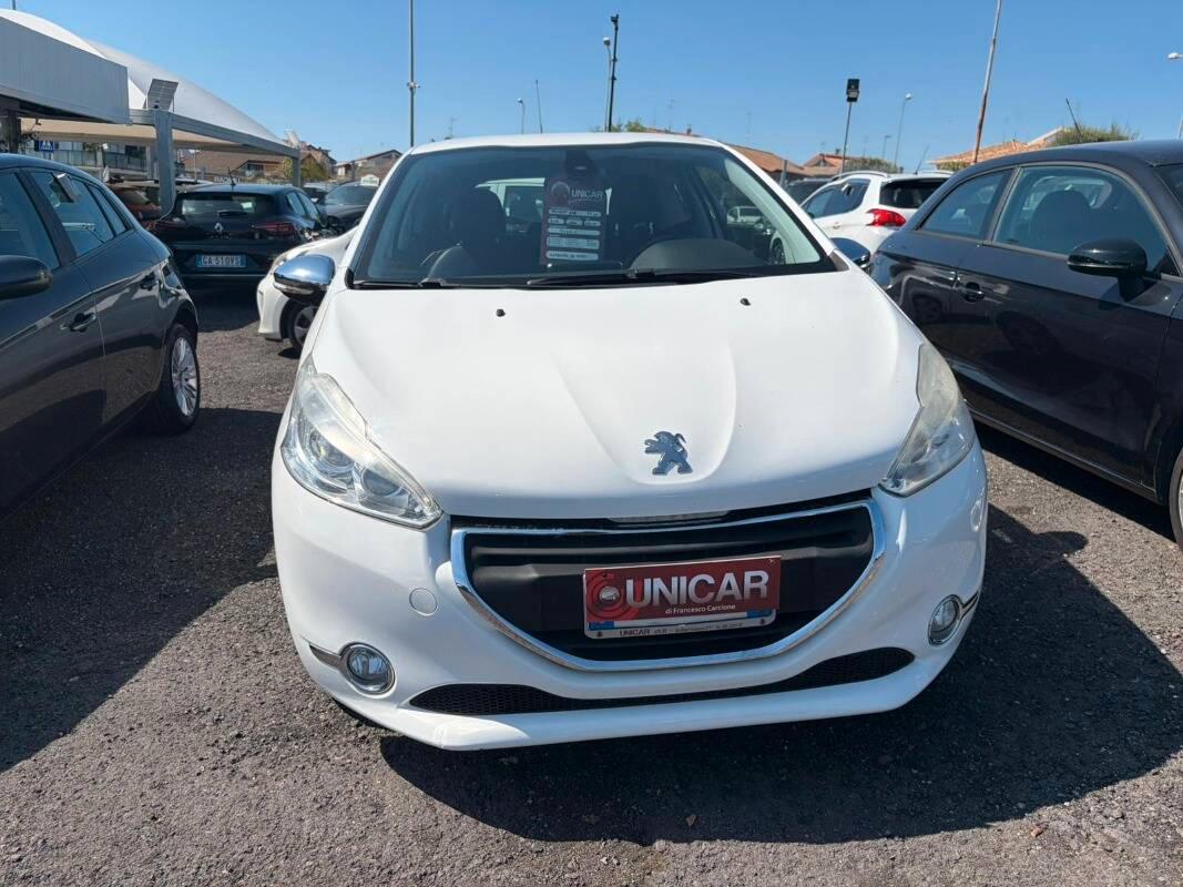 Peugeot 208 1.6 e-hdi 8v Allure s&s 5p