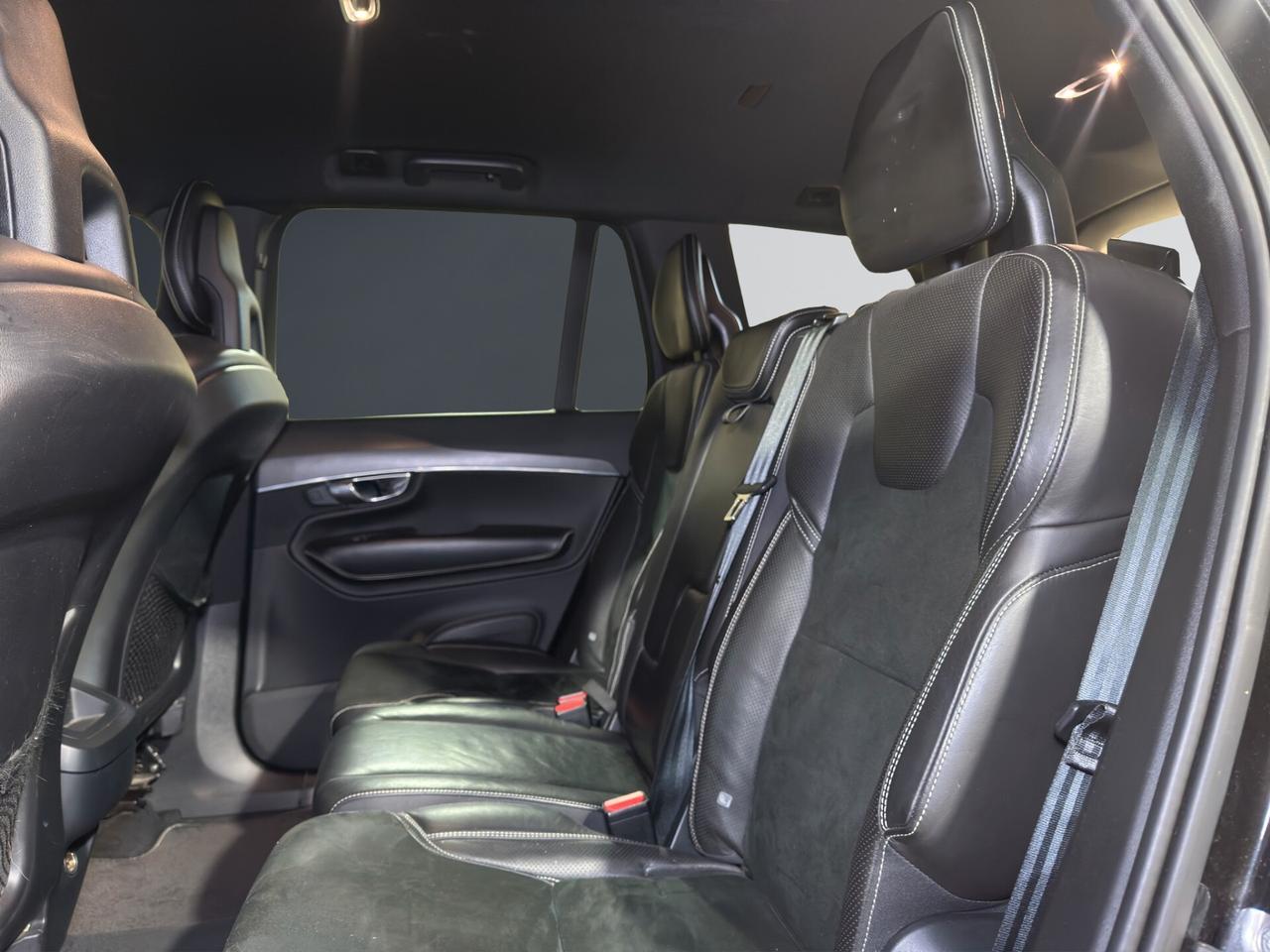 Volvo XC 90 D5 AWD Geartronic 7 posti R-design