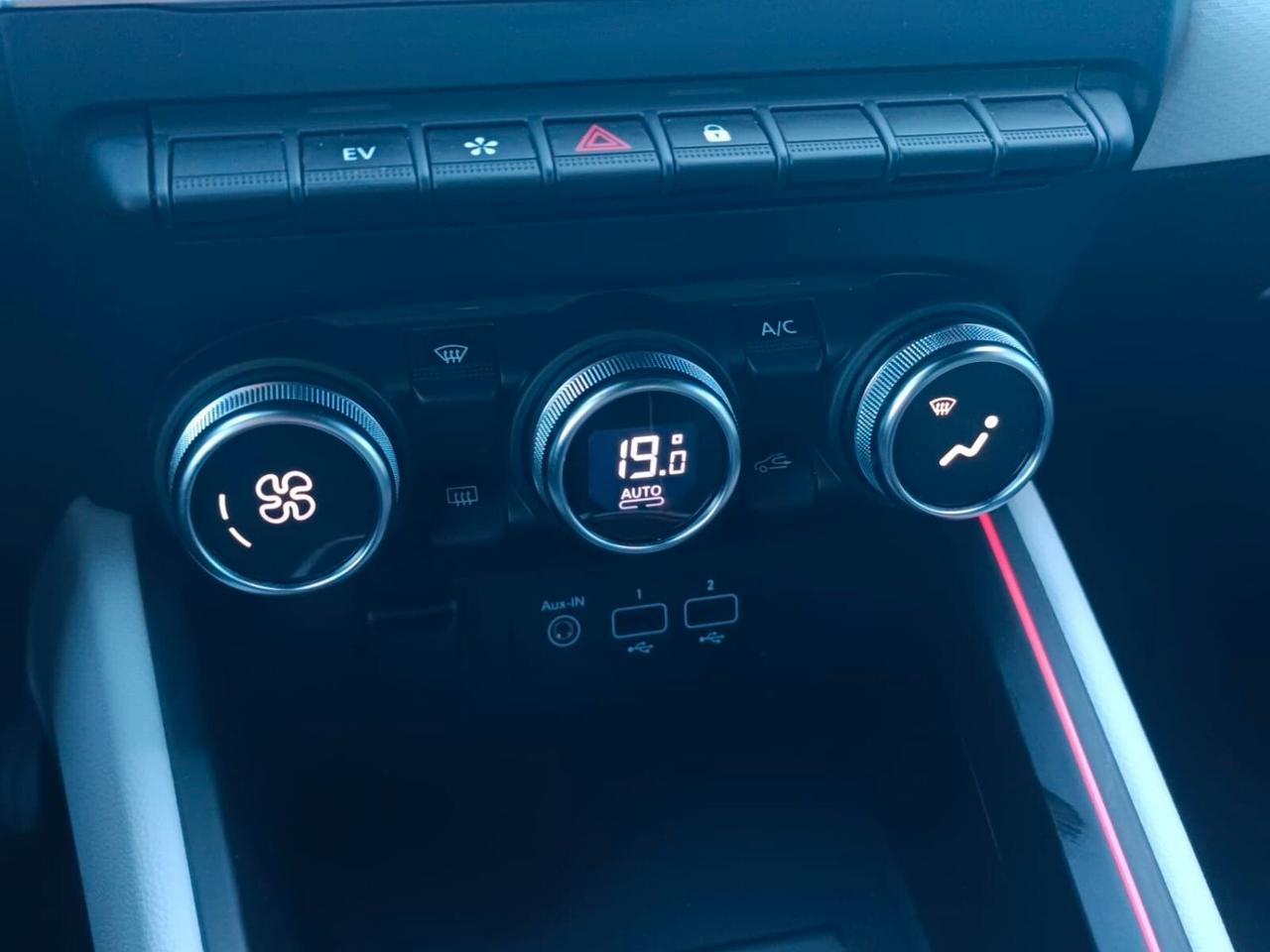 Renault Clio Full Hybrid E-Tech 145 CV 5 porte Techno