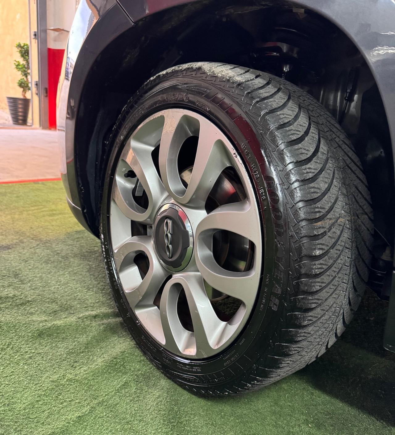 Fiat 500L ALLESTIMENTO LOUNGE TETTO CERCHI 17 FULL