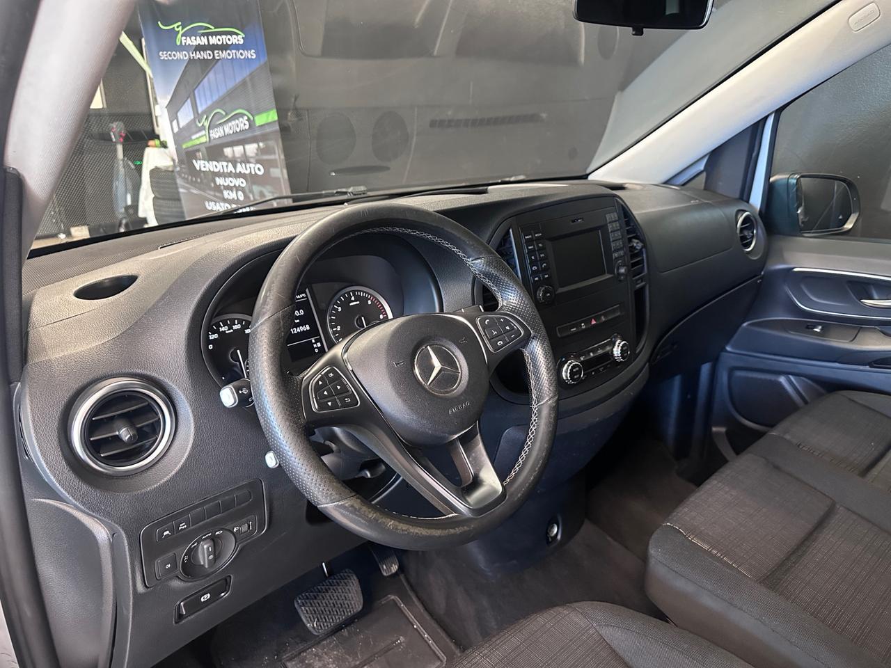 MERCEDES Vito 116 cdi compact tourer select auto my19