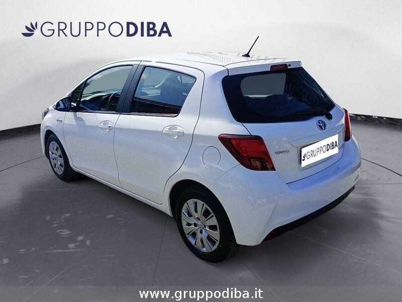 Toyota Yaris III 2015 Benzina 5p 1.5h cool