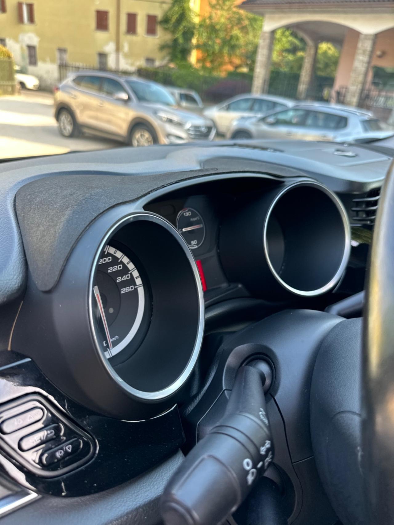 Alfa Romeo GIULIETTA 1.6 JTDm-2 KIT QUADRIFOGLIO
