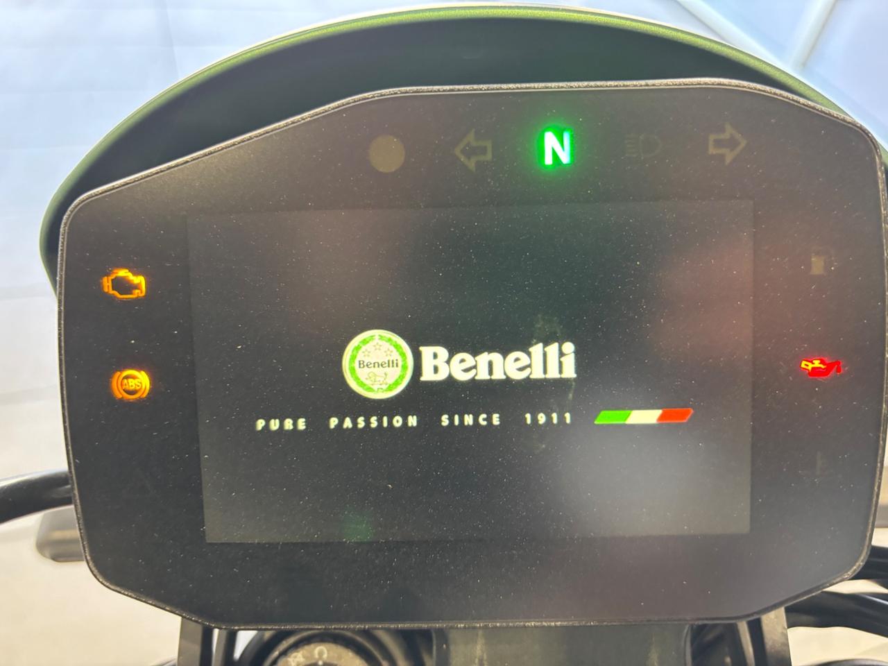 Benelli Leoncino 800 Trail