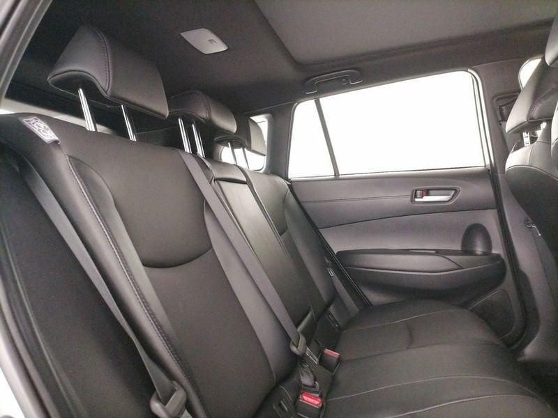 Toyota Corolla Cross 2.0h Lounge Light awd-i 197cv e-cvt
