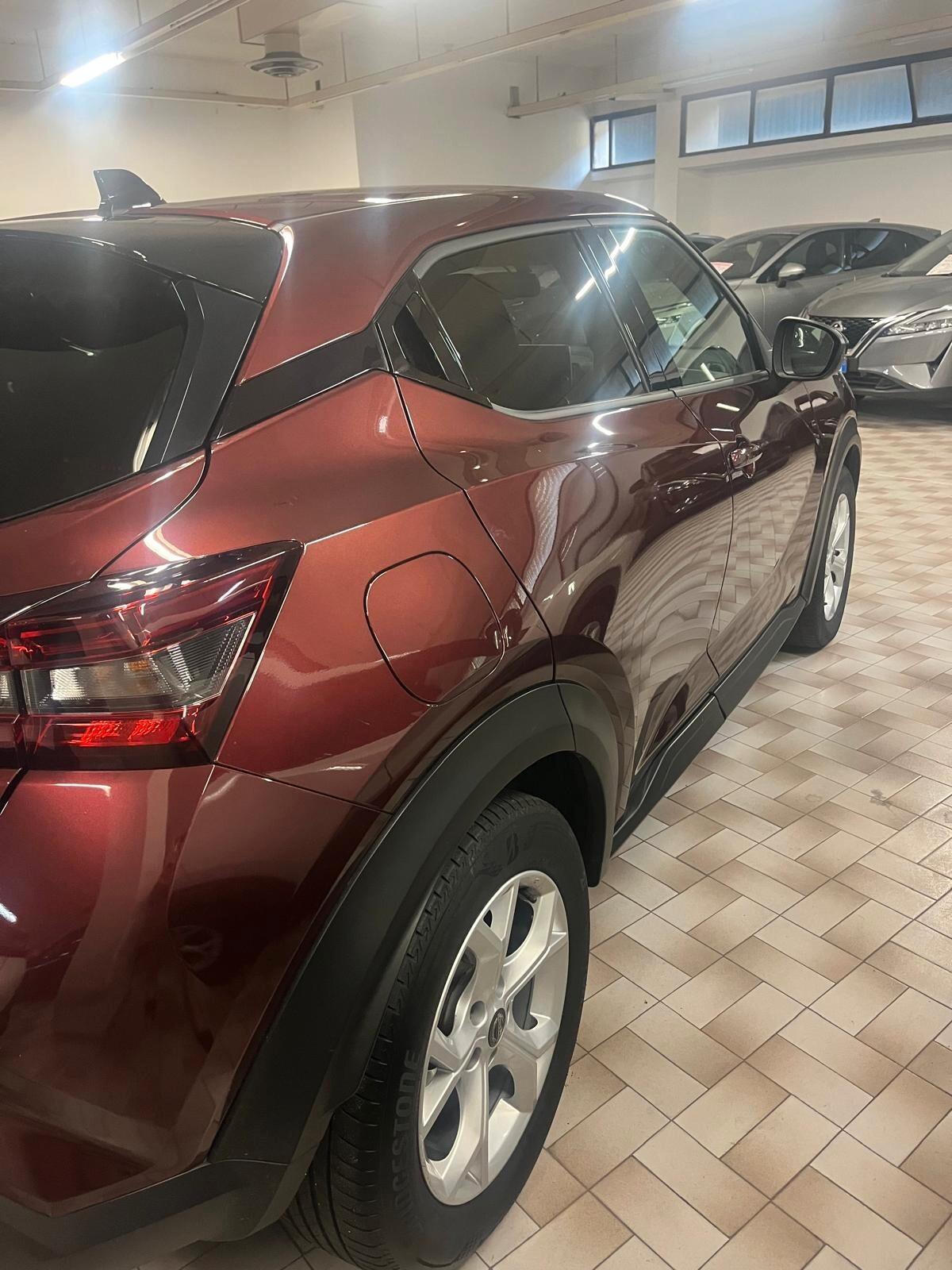 Nissan Juke 1.0 DIG-T 114 CV N-Connecta